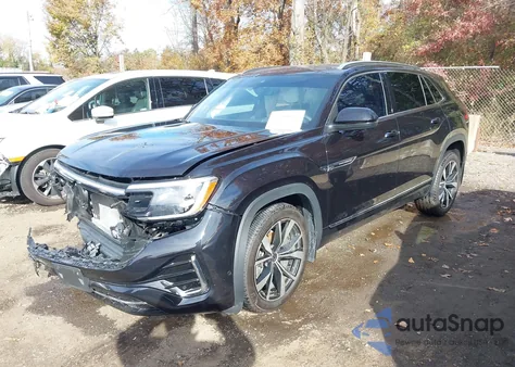 2024 Volkswagen Atlas Cross Sport 2.0T Sel Premium R-Line z USA, uszkodzony, nr VIN 1V2FE2CA2RC242469